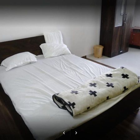 Kings Villa 3 Bhk Лонавала Экстерьер фото
